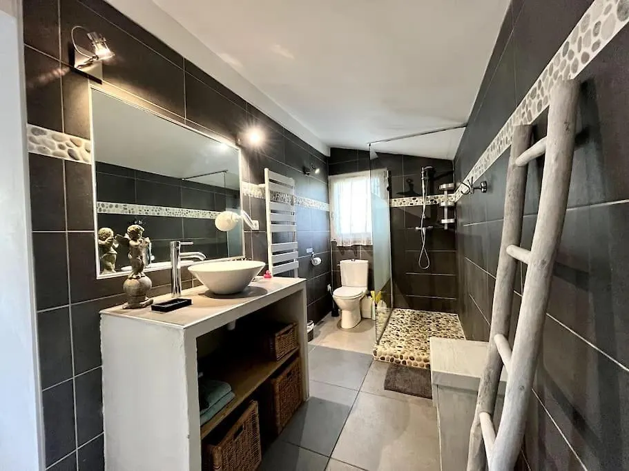 Appartement Dans Mas Provencal Grans