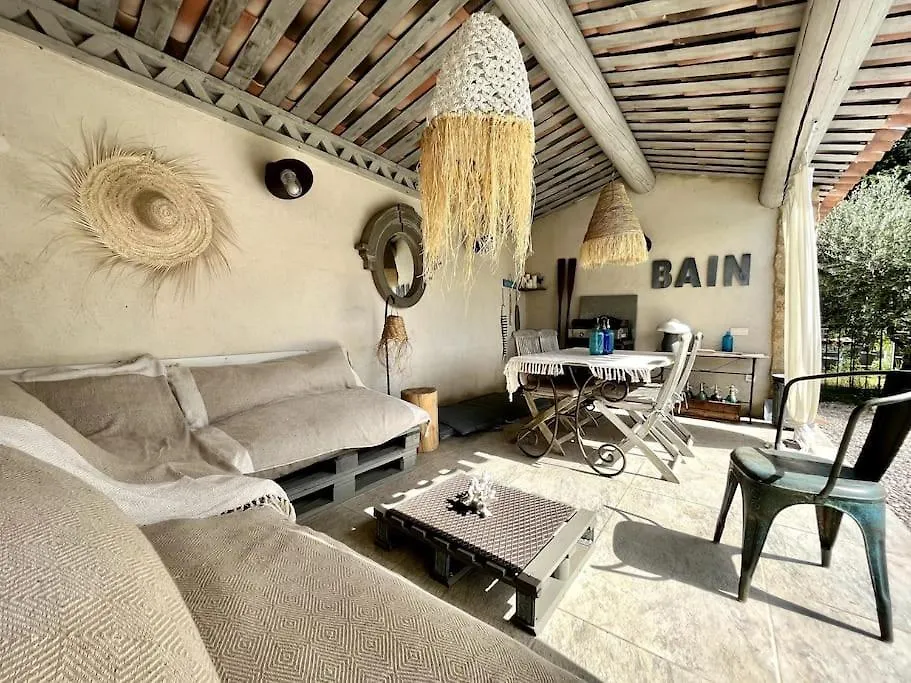 Apartment Appartement Dans Mas Provencal Grans