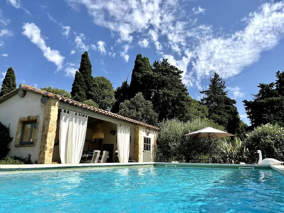 Apartment Appartement Dans Mas Provencal Grans Frankreich